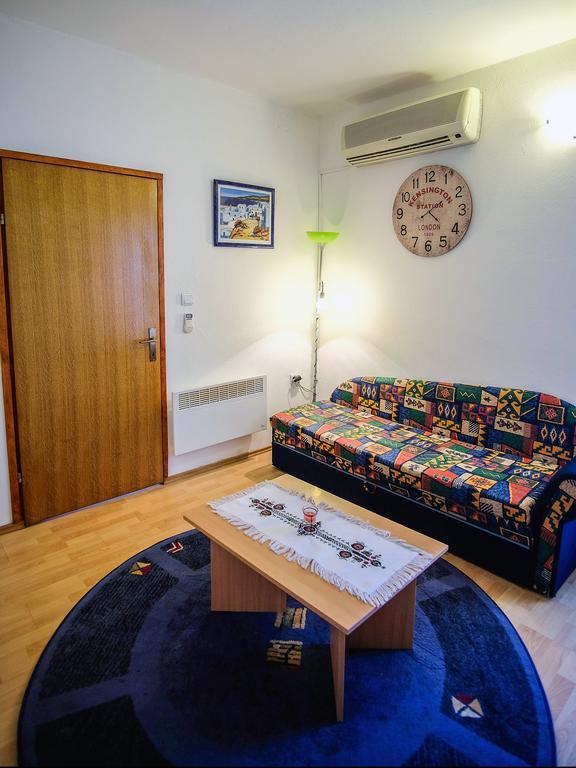 Studio Apartments Shanti Ζαντάρ Δωμάτιο φωτογραφία